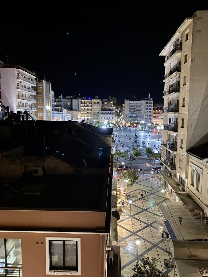 Happy Place! Big, Bright & Central - Ideal For Families And Groups Of Friends Patras Exterior photo